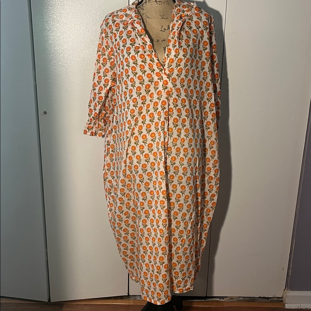 Mena cinque Orange and White Casual Notched Collar Dress